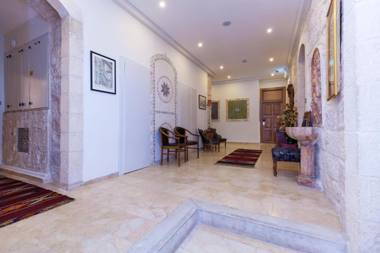 Azzahra Jerusalem